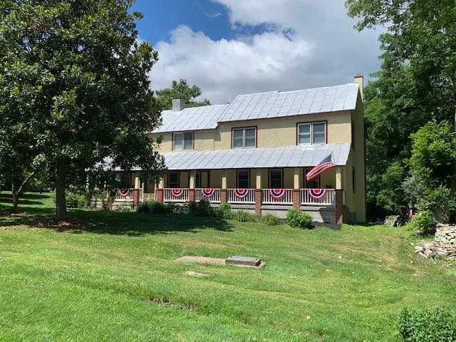 1864 Farmhouse with Addition