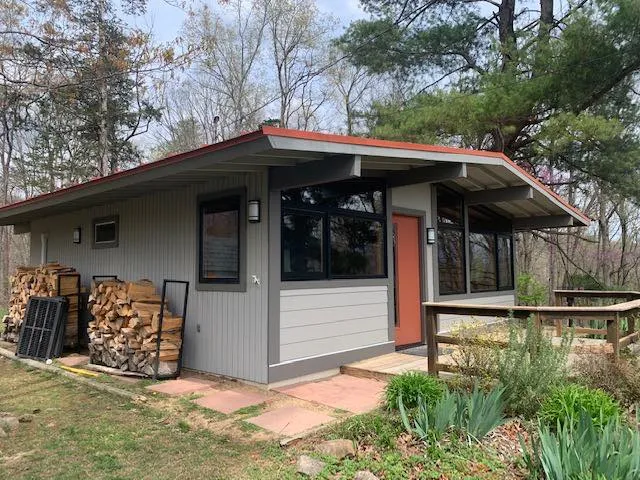 Custom Home  Window and siding replacement — photograph 9