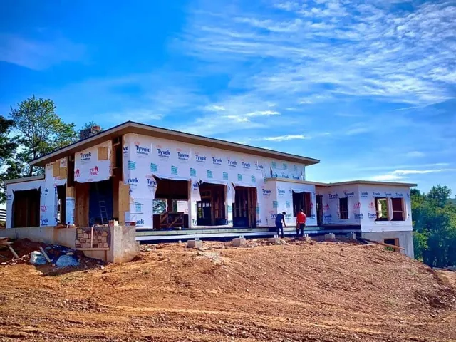 Modern Custom Home — photograph 3