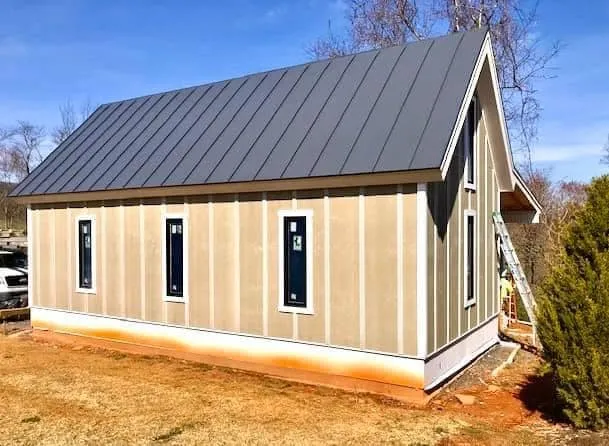 Custom Garage — photograph 2