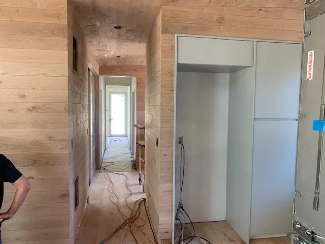 Modern Home Mold Remediation — photograph 9